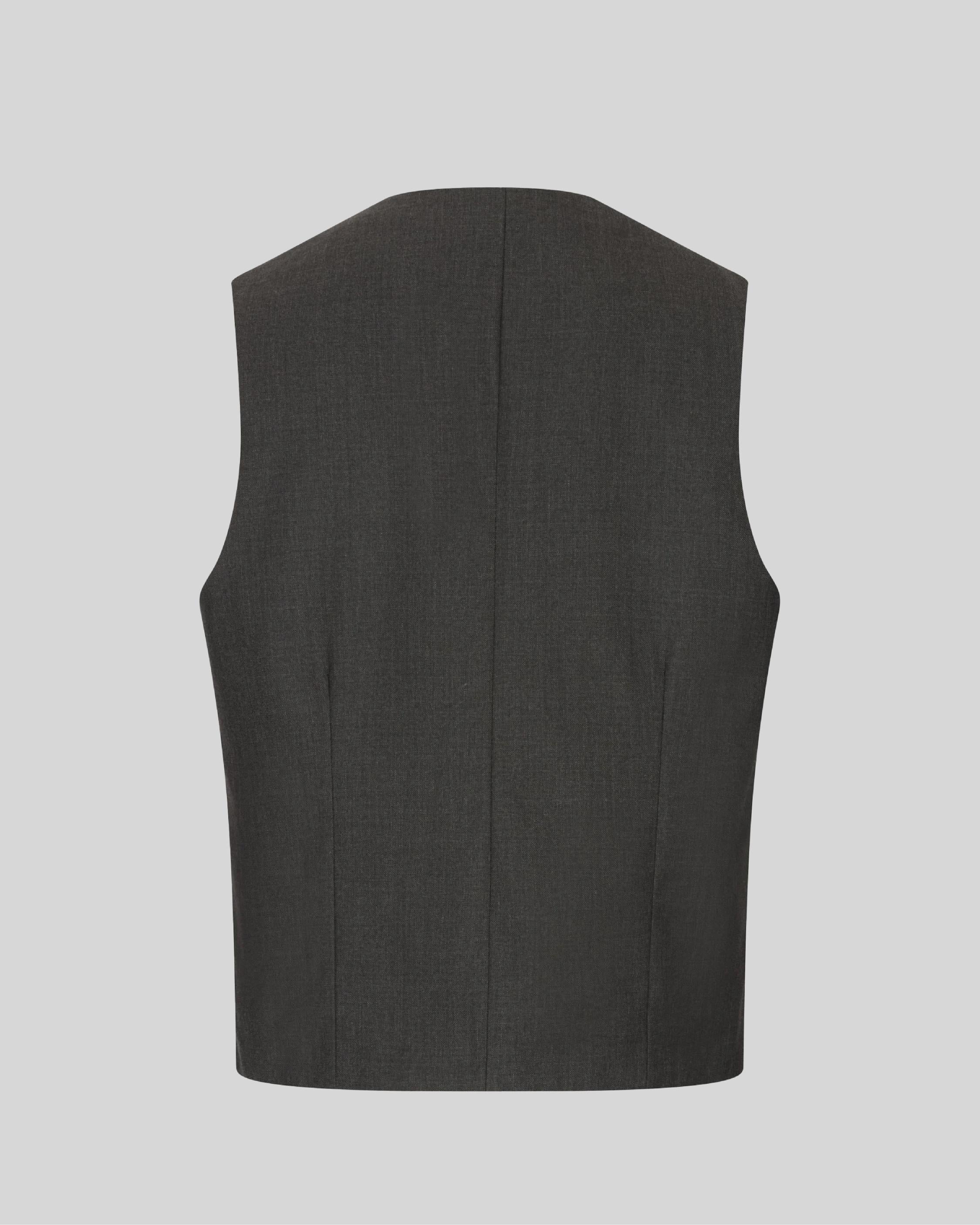 WC013 - Button-up vest with pockets